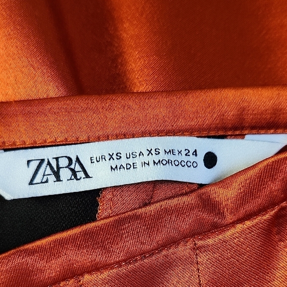 ZARA Orange satin high waist mini skirt - Picture 6 of 11